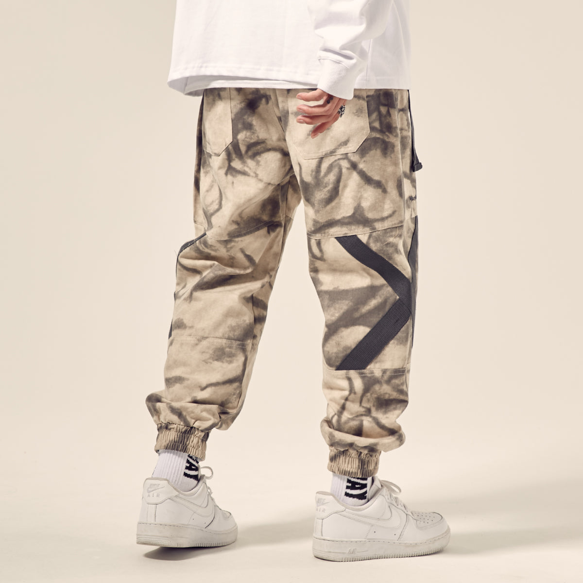 Camouflage cargo pants - Minihomy