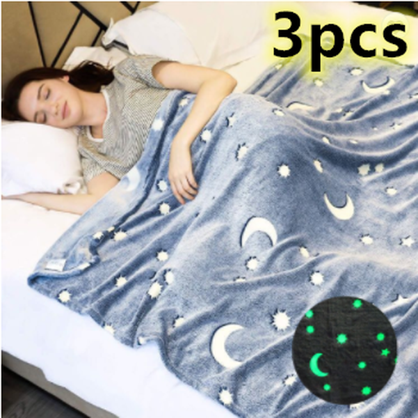 Glowing Polyester Wool Blanket In The Dark - Minihomy