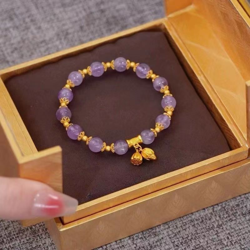 Two Shihuan Hetian Yu Bracelet: Retro Charm