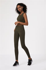 Smooth Yoga Leggings: Embrace Comfort and Style