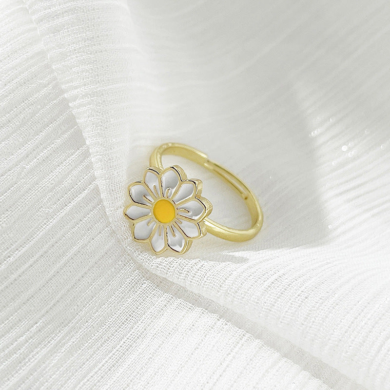 Sweet Little Daisy Ring Wild Flower Ring