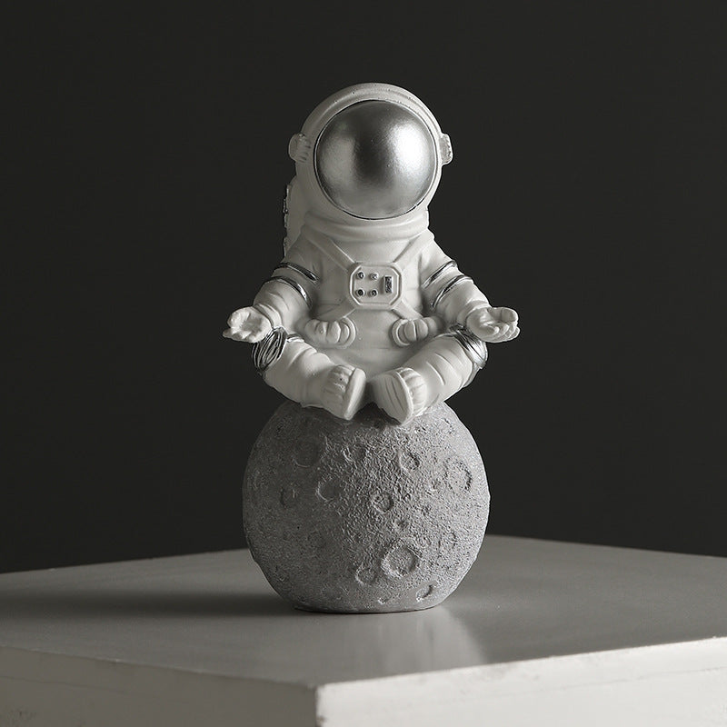 Resin Astronaut Small Lovely Space Decoration