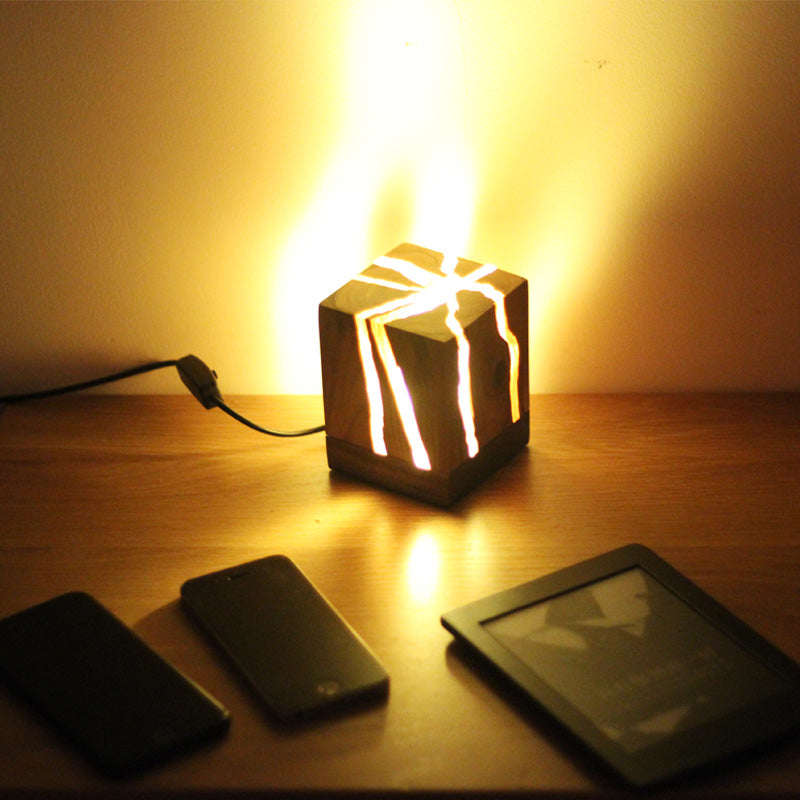 Creative design bedside lamp - Minihomy