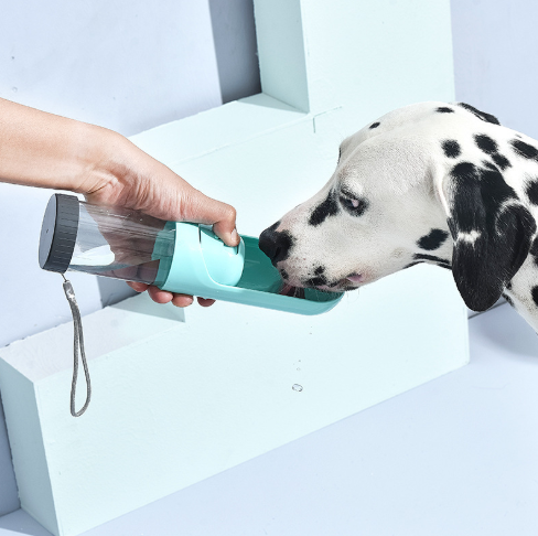 Portable 300ml Pet Waterer - Travel-Friendly Dog Water Bottle with BPA-Free Materials - Minihomy